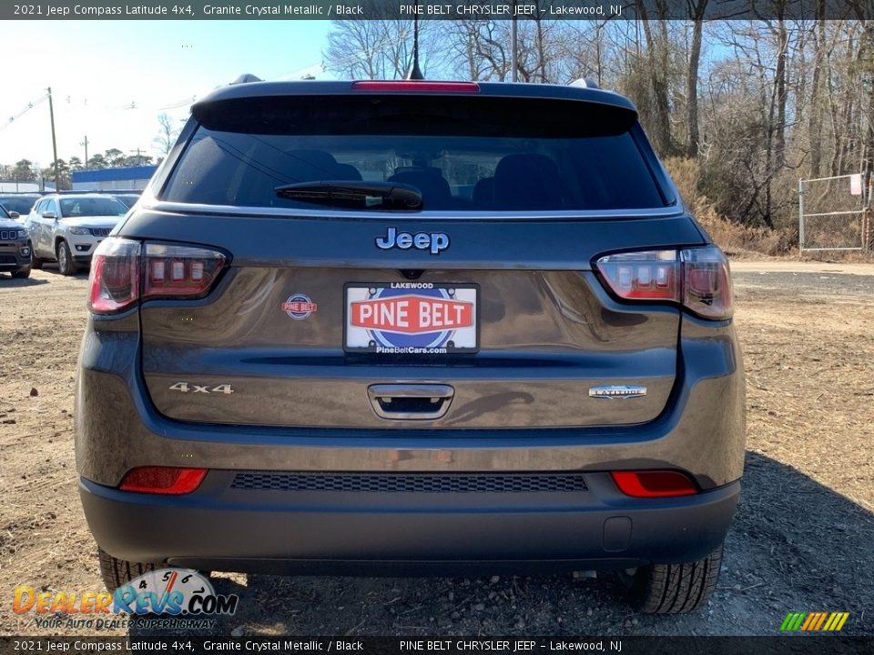 2021 Jeep Compass Latitude 4x4 Granite Crystal Metallic / Black Photo #7