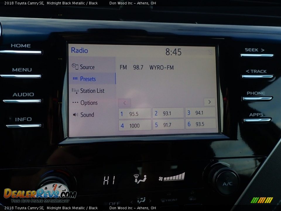 2018 Toyota Camry SE Midnight Black Metallic / Black Photo #26