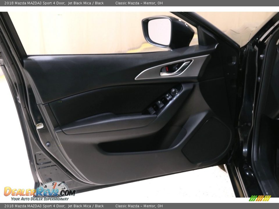 2018 Mazda MAZDA3 Sport 4 Door Jet Black Mica / Black Photo #4