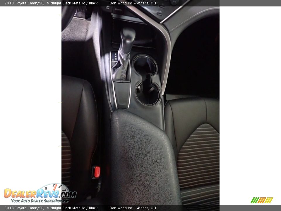 2018 Toyota Camry SE Midnight Black Metallic / Black Photo #31