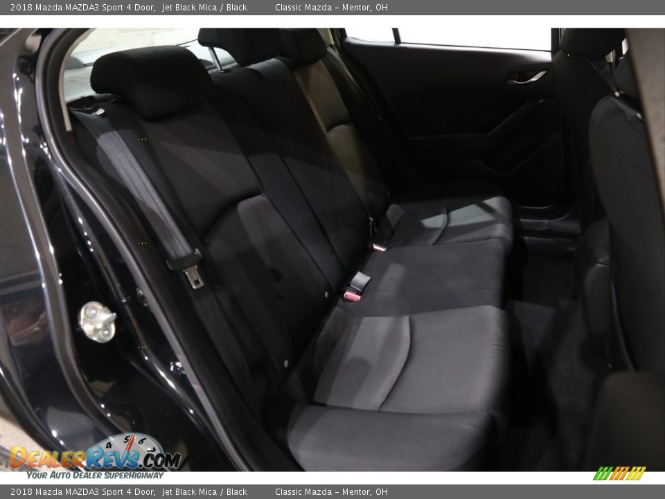 2018 Mazda MAZDA3 Sport 4 Door Jet Black Mica / Black Photo #21