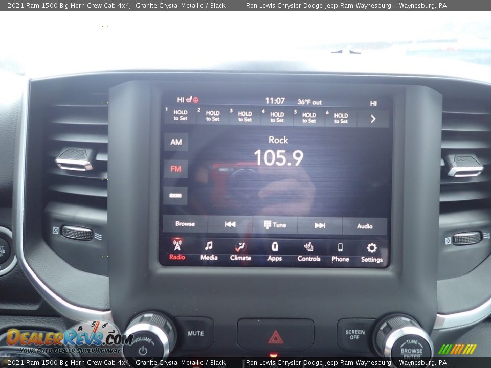 2021 Ram 1500 Big Horn Crew Cab 4x4 Granite Crystal Metallic / Black Photo #15