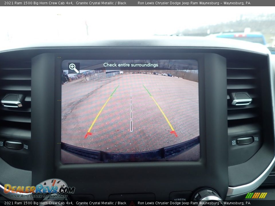 2021 Ram 1500 Big Horn Crew Cab 4x4 Granite Crystal Metallic / Black Photo #16