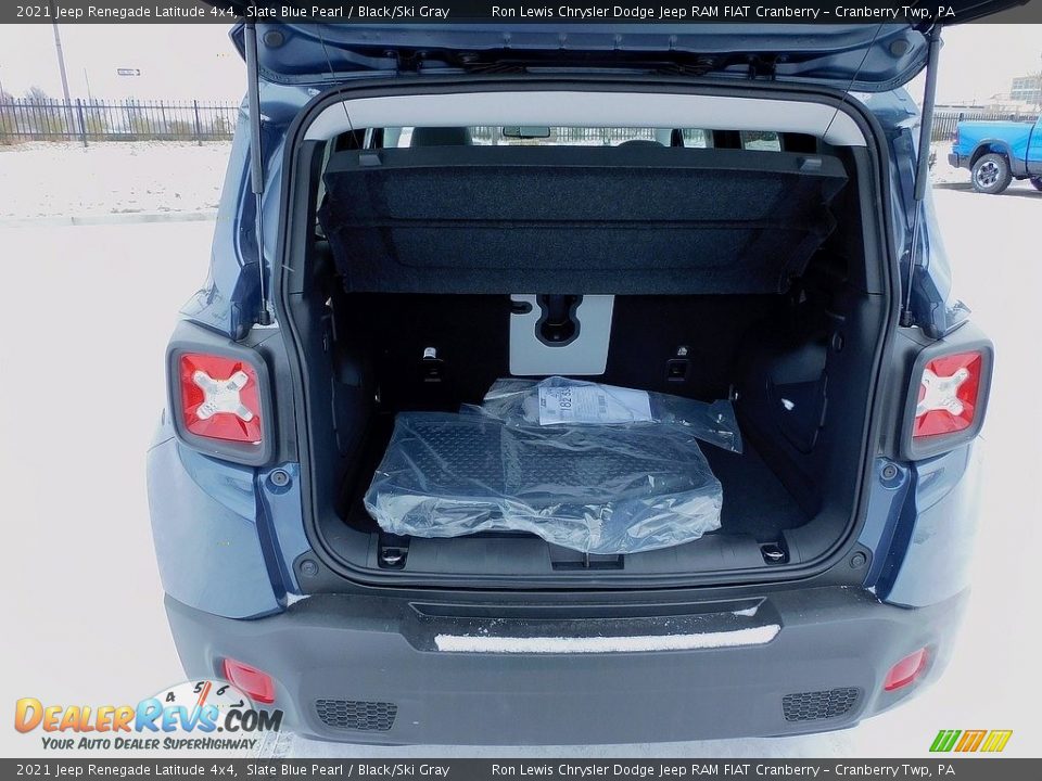 2021 Jeep Renegade Latitude 4x4 Slate Blue Pearl / Black/Ski Gray Photo #7