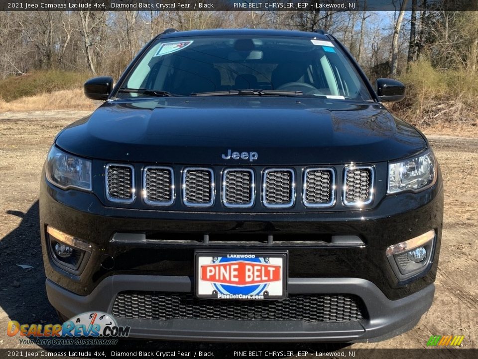 2021 Jeep Compass Latitude 4x4 Diamond Black Crystal Pearl / Black Photo #3