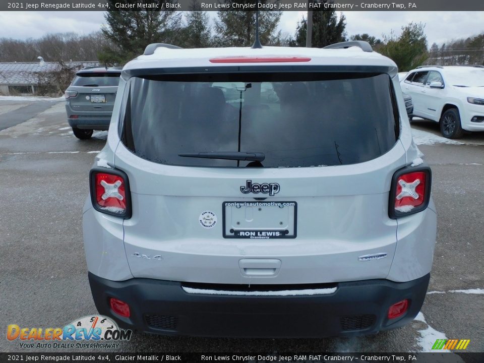 2021 Jeep Renegade Latitude 4x4 Glacier Metallic / Black Photo #6