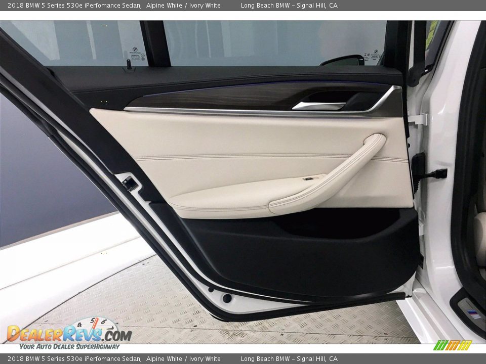 2018 BMW 5 Series 530e iPerfomance Sedan Alpine White / Ivory White Photo #25