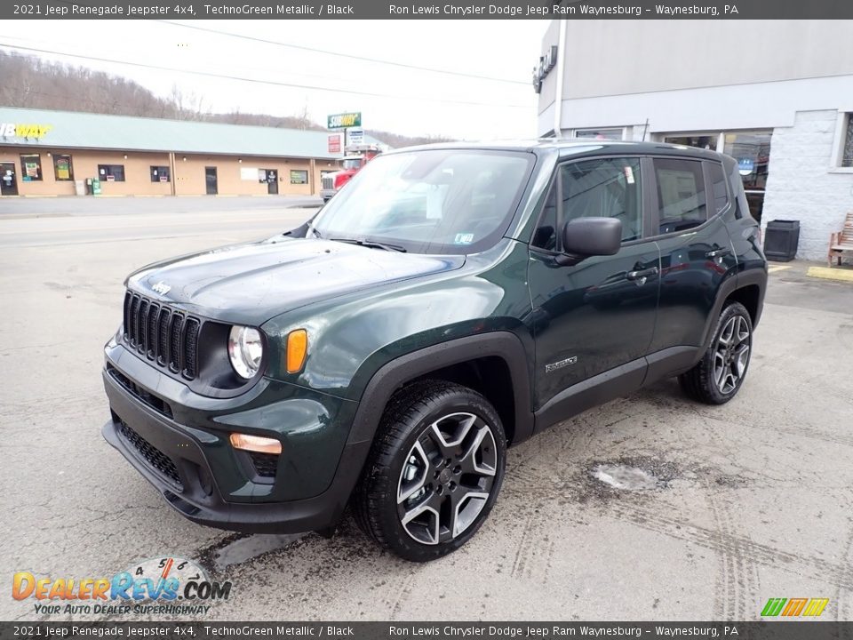 Front 3/4 View of 2021 Jeep Renegade Jeepster 4x4 Photo #1