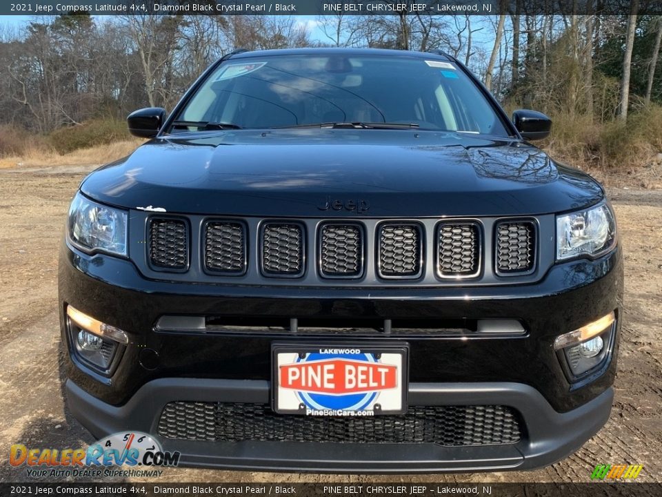 2021 Jeep Compass Latitude 4x4 Diamond Black Crystal Pearl / Black Photo #3