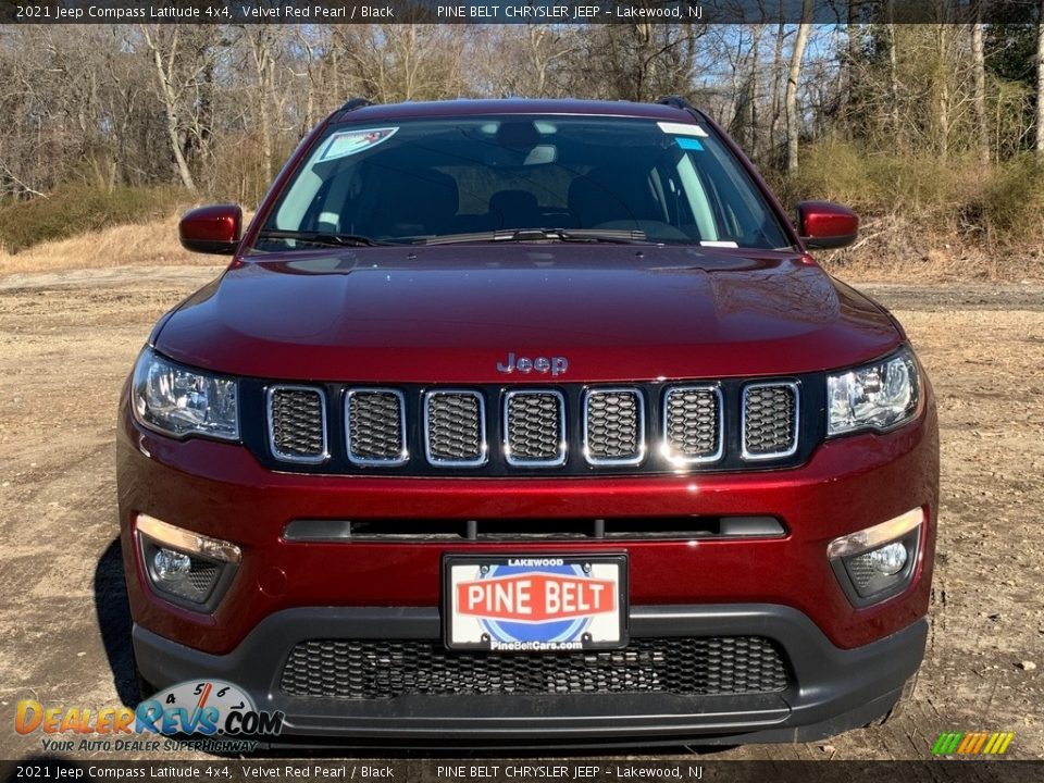 2021 Jeep Compass Latitude 4x4 Velvet Red Pearl / Black Photo #3