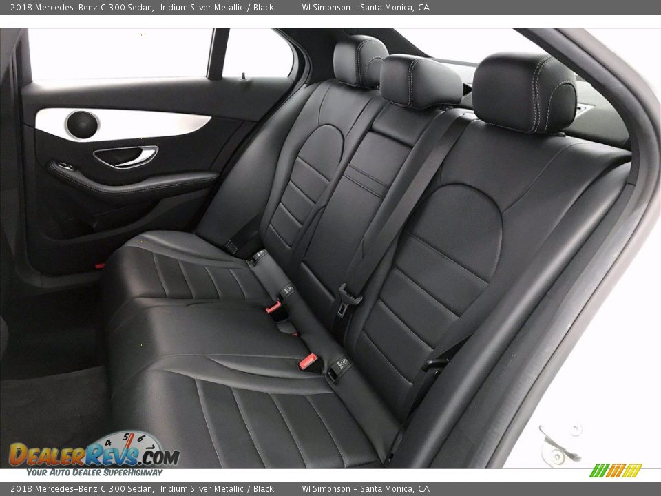 2018 Mercedes-Benz C 300 Sedan Iridium Silver Metallic / Black Photo #20