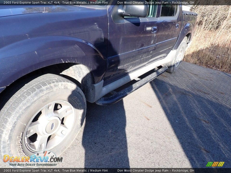 2003 Ford Explorer Sport Trac XLT 4x4 True Blue Metallic / Medium Flint Photo #6