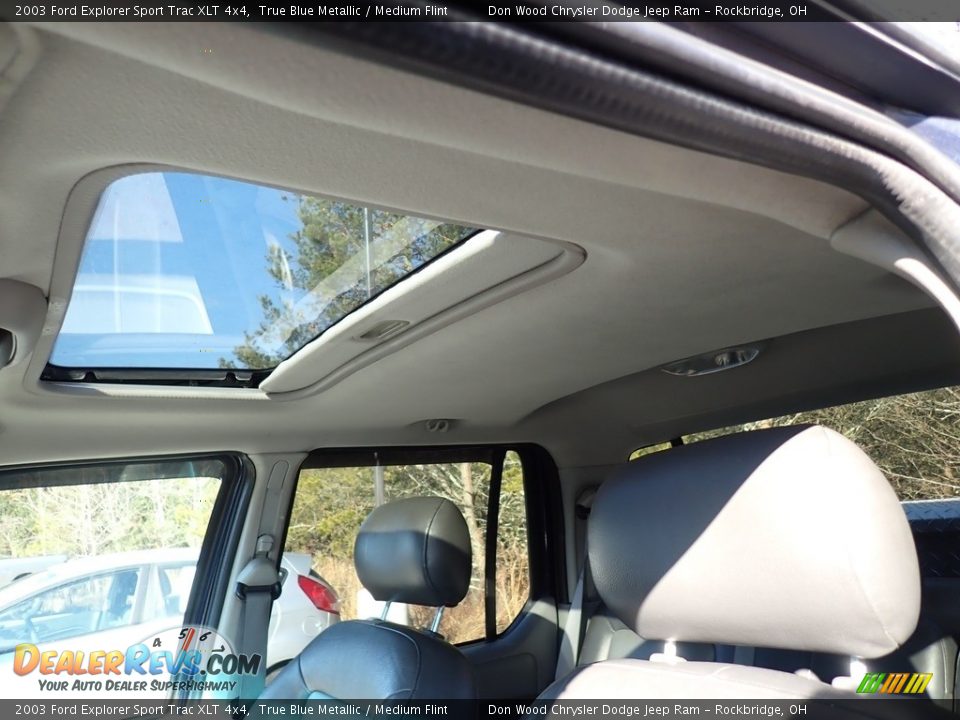 2003 Ford Explorer Sport Trac XLT 4x4 True Blue Metallic / Medium Flint Photo #9