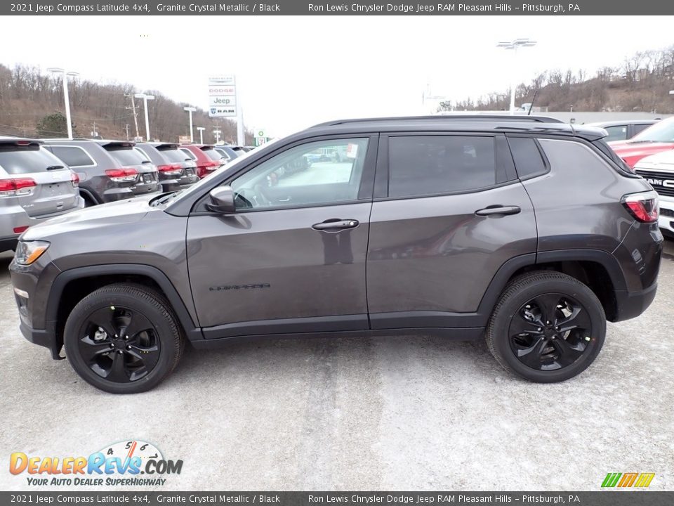 2021 Jeep Compass Latitude 4x4 Granite Crystal Metallic / Black Photo #2