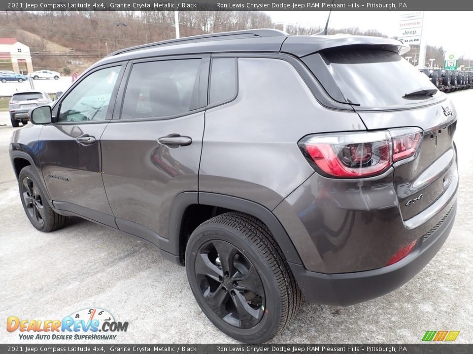 2021 Jeep Compass Latitude 4x4 Granite Crystal Metallic / Black Photo #3