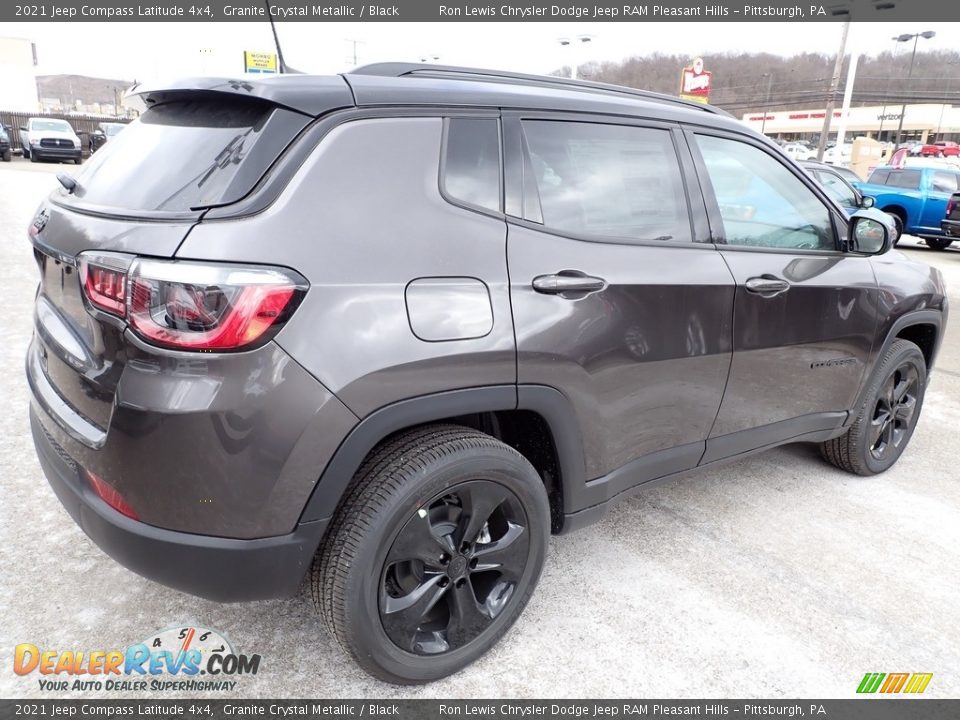 2021 Jeep Compass Latitude 4x4 Granite Crystal Metallic / Black Photo #6
