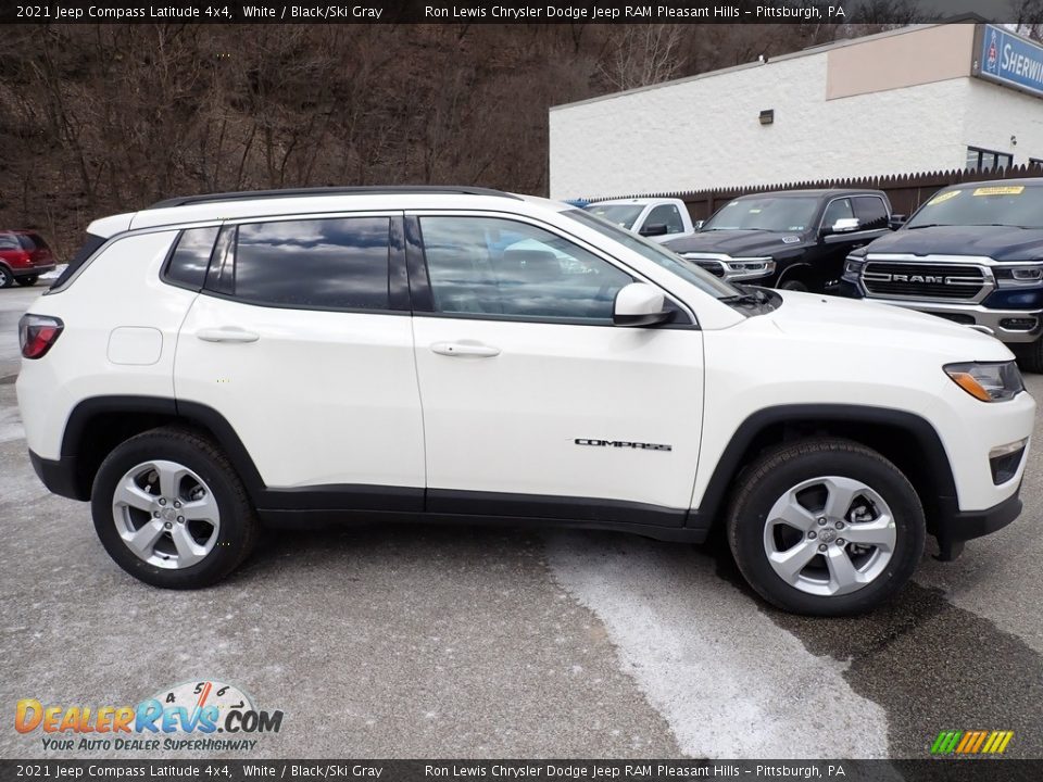 2021 Jeep Compass Latitude 4x4 White / Black/Ski Gray Photo #7