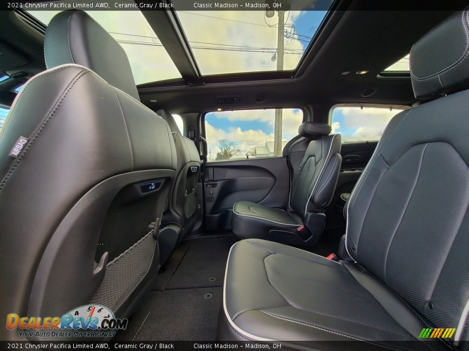 2021 Chrysler Pacifica Limited AWD Ceramic Gray / Black Photo #3