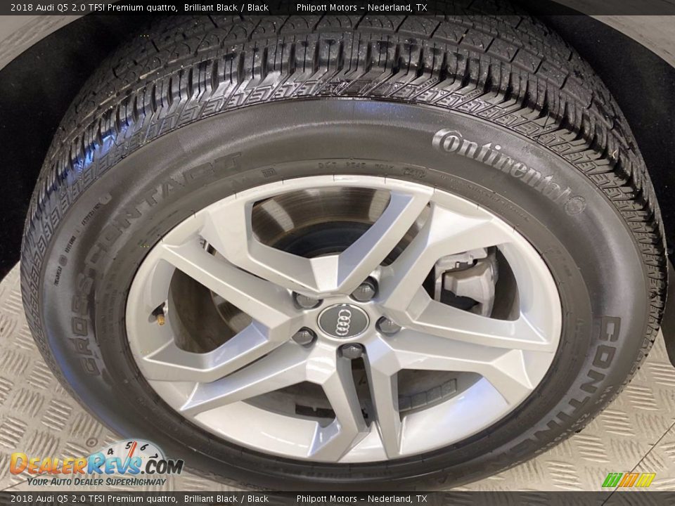 2018 Audi Q5 2.0 TFSI Premium quattro Brilliant Black / Black Photo #8