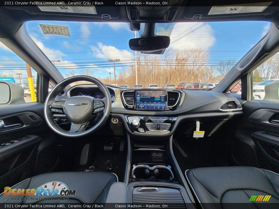 2021 Chrysler Pacifica Limited AWD Ceramic Gray / Black Photo #6