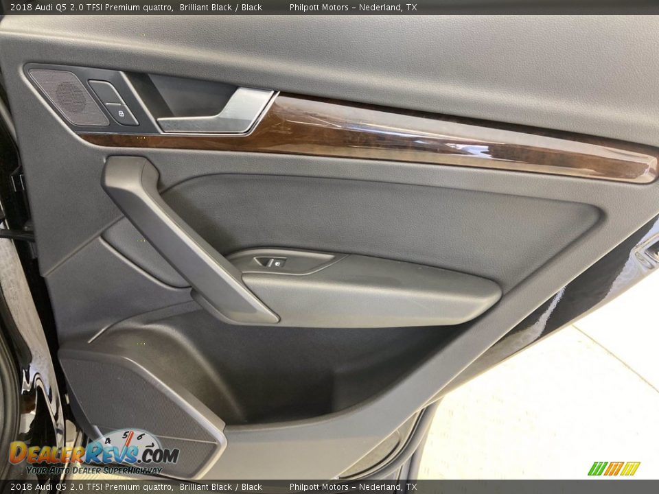 2018 Audi Q5 2.0 TFSI Premium quattro Brilliant Black / Black Photo #18