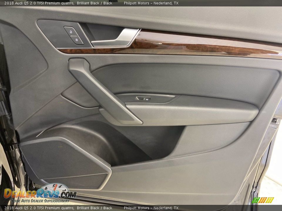 2018 Audi Q5 2.0 TFSI Premium quattro Brilliant Black / Black Photo #20