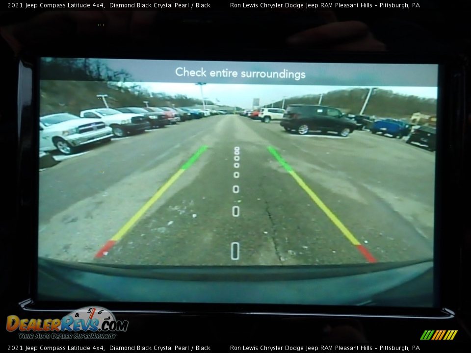 2021 Jeep Compass Latitude 4x4 Diamond Black Crystal Pearl / Black Photo #19
