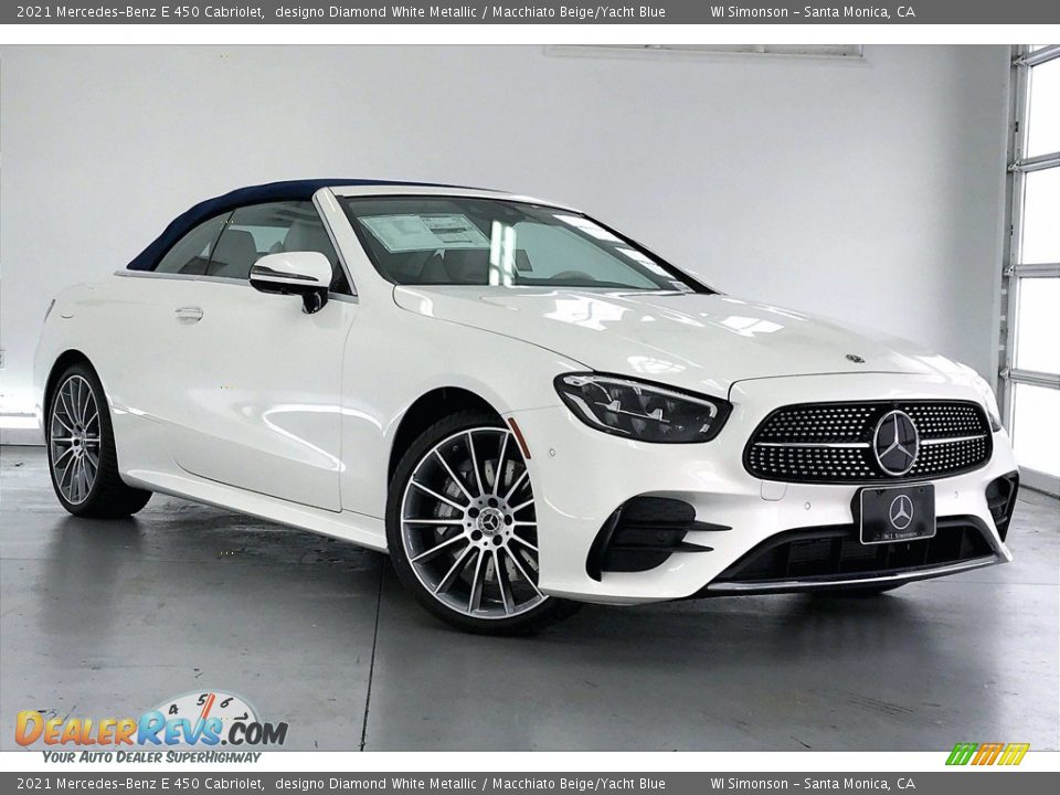 Front 3/4 View of 2021 Mercedes-Benz E 450 Cabriolet Photo #12
