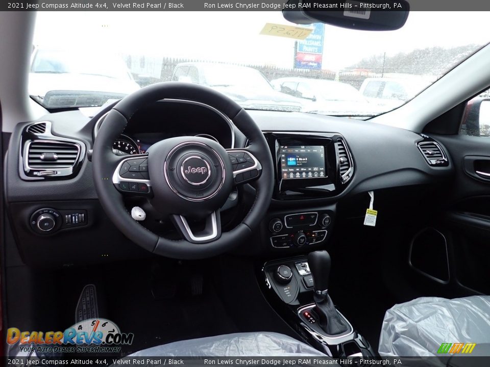 2021 Jeep Compass Altitude 4x4 Velvet Red Pearl / Black Photo #13