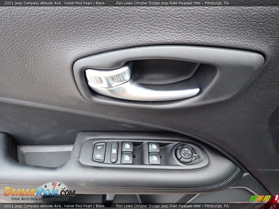 2021 Jeep Compass Altitude 4x4 Velvet Red Pearl / Black Photo #14