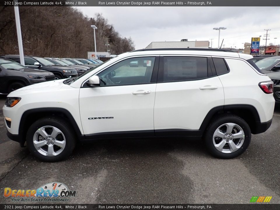 2021 Jeep Compass Latitude 4x4 White / Black Photo #2