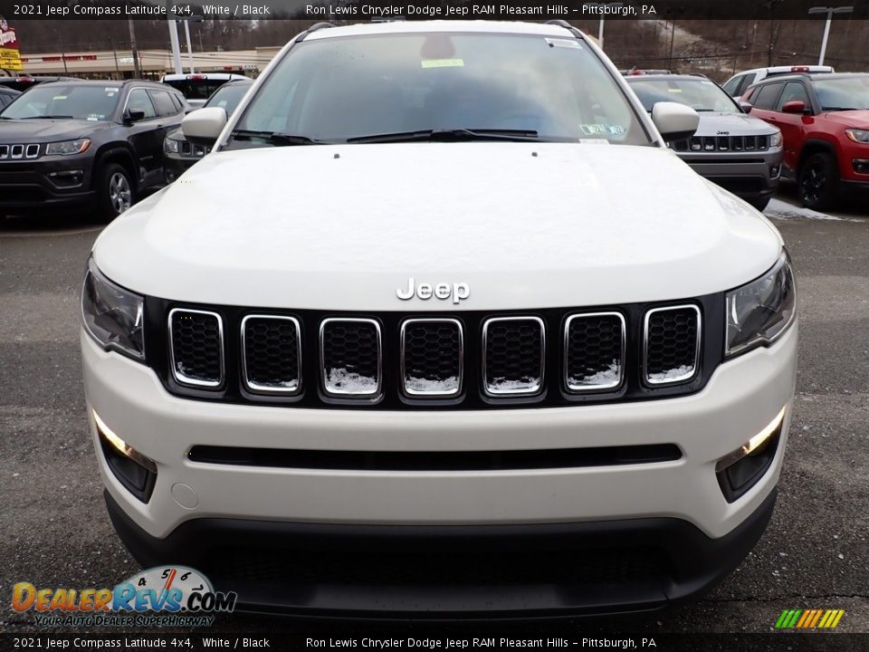 2021 Jeep Compass Latitude 4x4 White / Black Photo #9