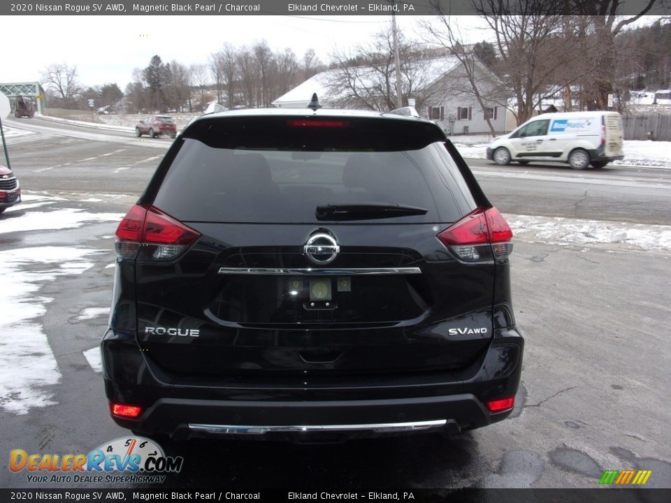 2020 Nissan Rogue SV AWD Magnetic Black Pearl / Charcoal Photo #4