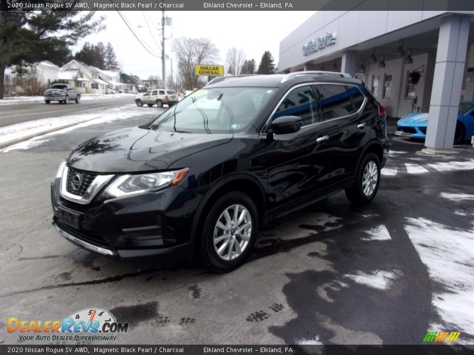 2020 Nissan Rogue SV AWD Magnetic Black Pearl / Charcoal Photo #7