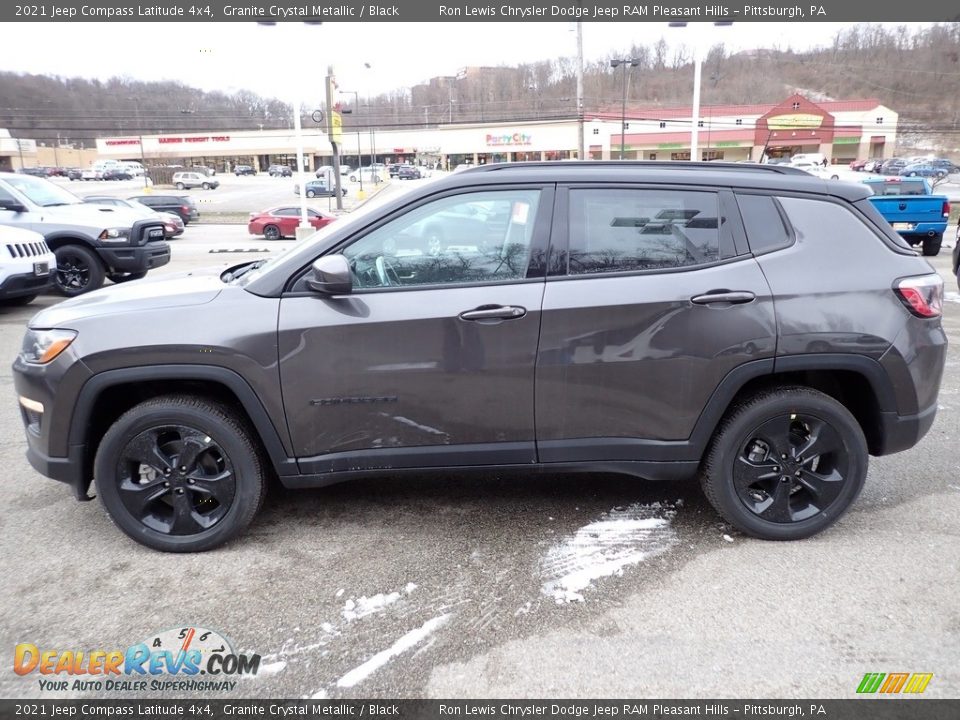 2021 Jeep Compass Latitude 4x4 Granite Crystal Metallic / Black Photo #2