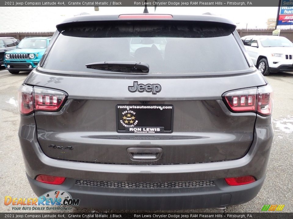 2021 Jeep Compass Latitude 4x4 Granite Crystal Metallic / Black Photo #4