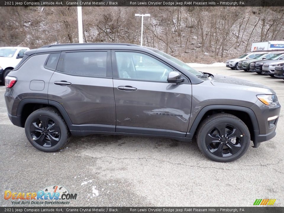 2021 Jeep Compass Latitude 4x4 Granite Crystal Metallic / Black Photo #7