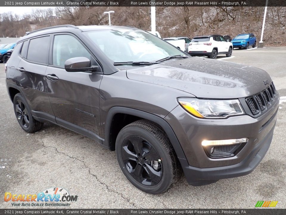 2021 Jeep Compass Latitude 4x4 Granite Crystal Metallic / Black Photo #8