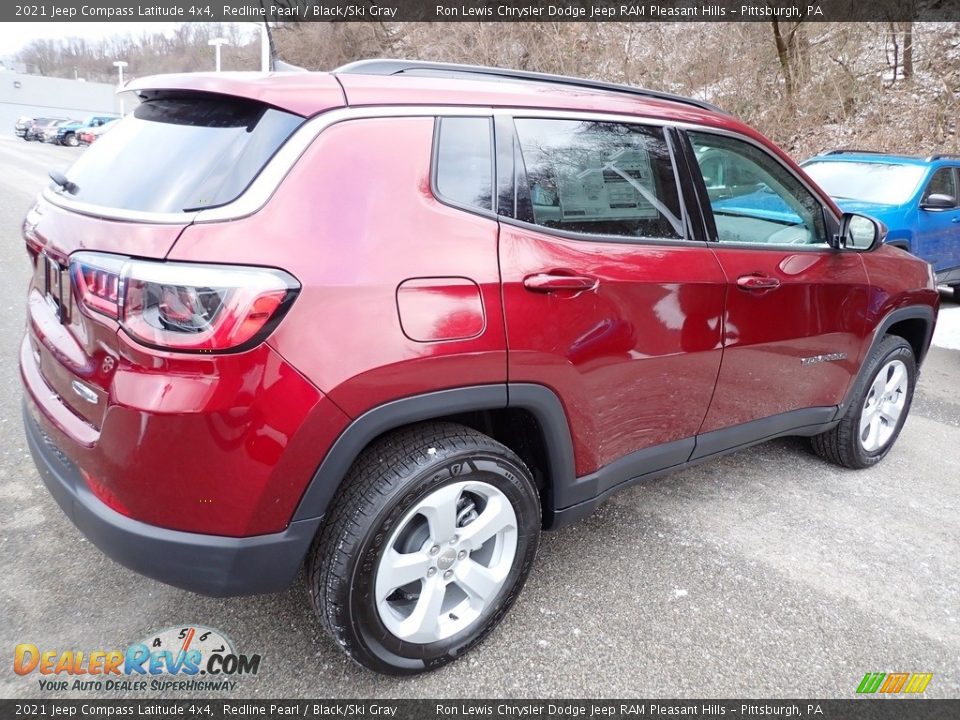 2021 Jeep Compass Latitude 4x4 Redline Pearl / Black/Ski Gray Photo #6