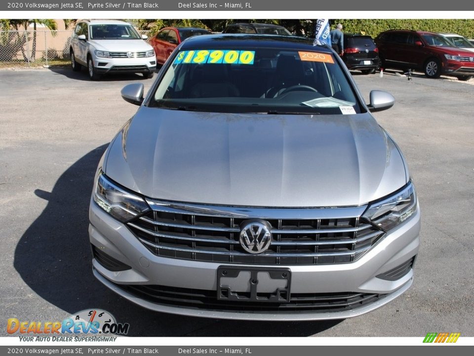 2020 Volkswagen Jetta SE Pyrite Silver / Titan Black Photo #3