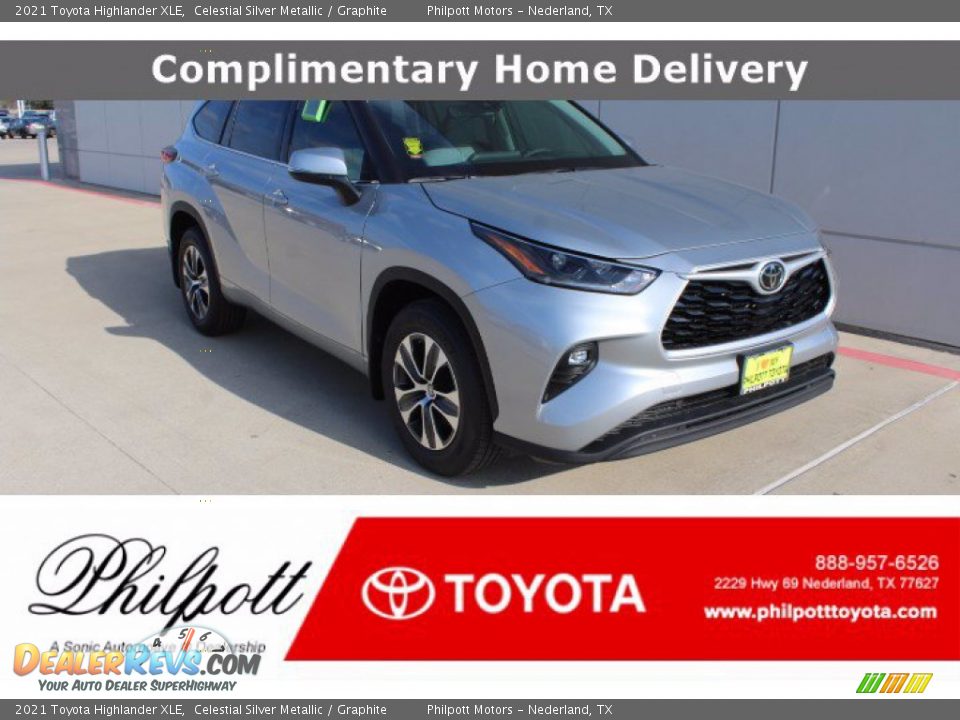 2021 Toyota Highlander XLE Celestial Silver Metallic / Graphite Photo #1
