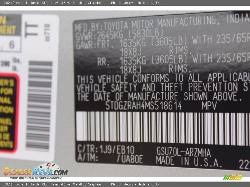 2021 Toyota Highlander XLE Celestial Silver Metallic / Graphite Photo #25