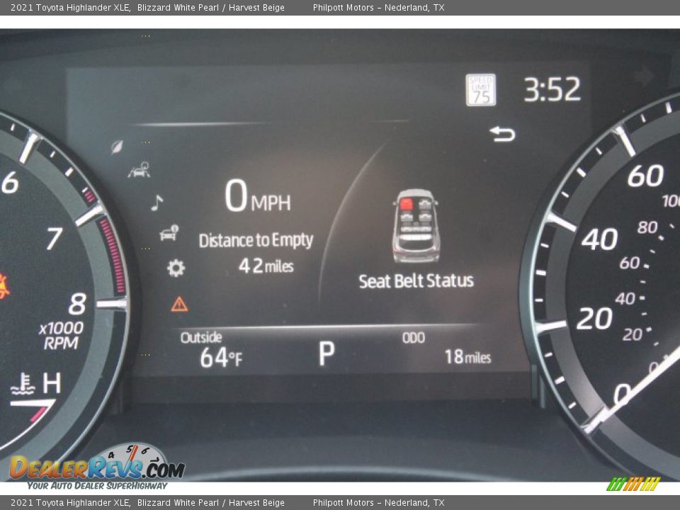 2021 Toyota Highlander XLE Blizzard White Pearl / Harvest Beige Photo #14