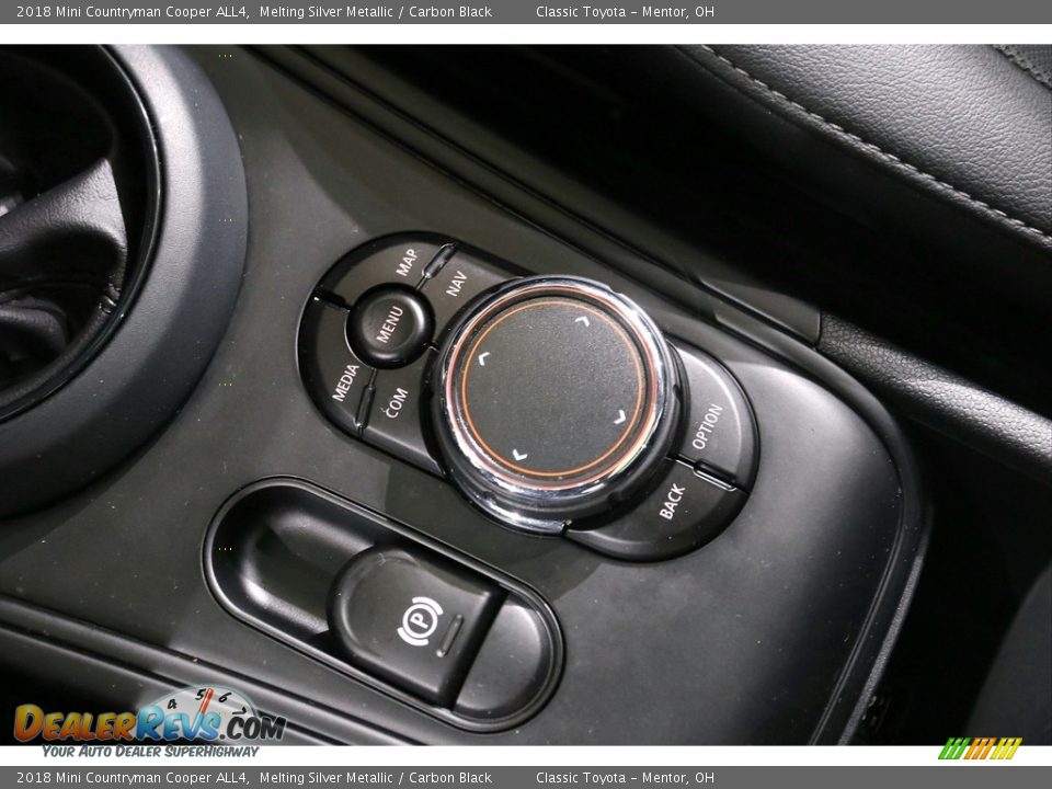 2018 Mini Countryman Cooper ALL4 Melting Silver Metallic / Carbon Black Photo #16