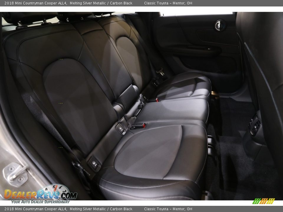 2018 Mini Countryman Cooper ALL4 Melting Silver Metallic / Carbon Black Photo #18
