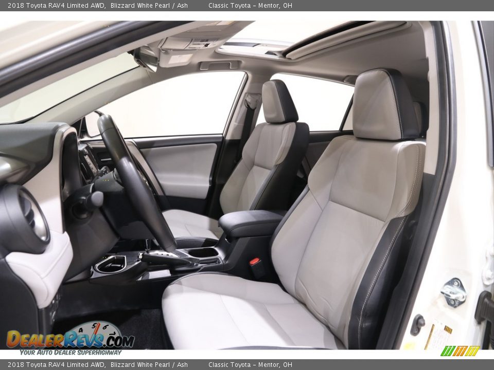 2018 Toyota RAV4 Limited AWD Blizzard White Pearl / Ash Photo #5