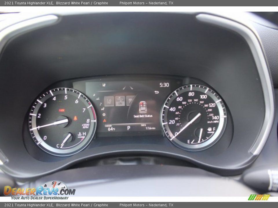 2021 Toyota Highlander XLE Blizzard White Pearl / Graphite Photo #13