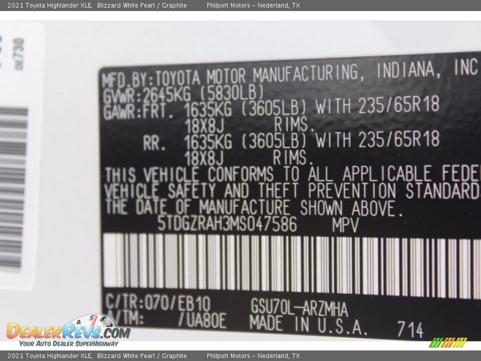 2021 Toyota Highlander XLE Blizzard White Pearl / Graphite Photo #26