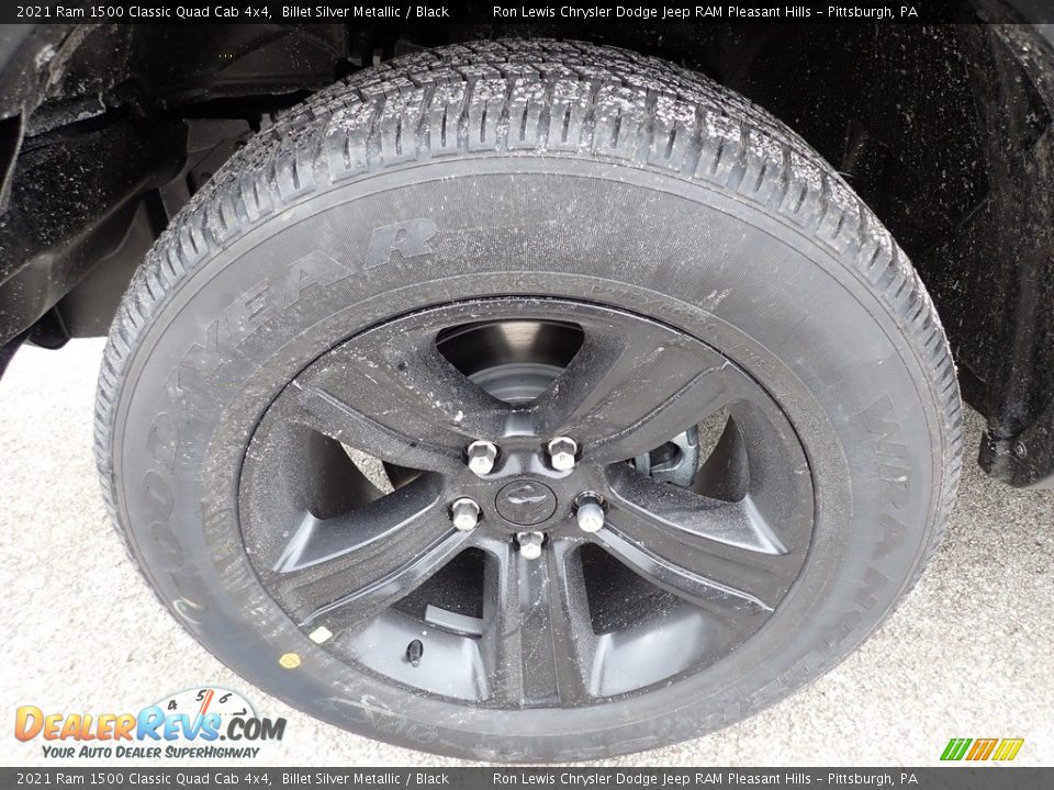 2021 Ram 1500 Classic Quad Cab 4x4 Billet Silver Metallic / Black Photo #9
