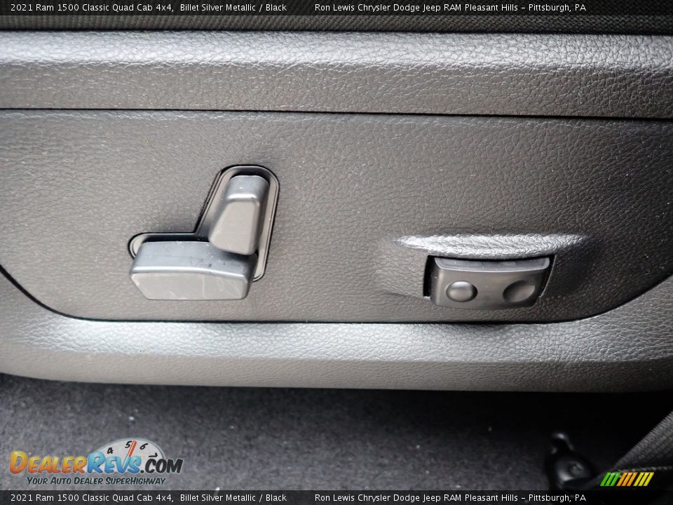 2021 Ram 1500 Classic Quad Cab 4x4 Billet Silver Metallic / Black Photo #16